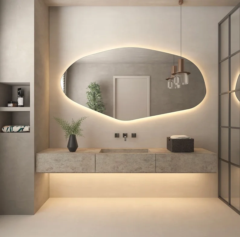 Miroir organique irrégulier avec LED 2,10 m X 0,80 cm