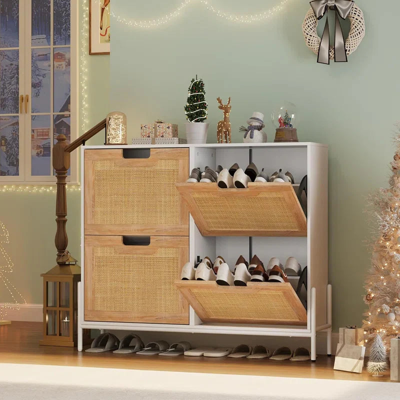 Armoire à Chaussures en Rotin – Organisation et Style Naturel